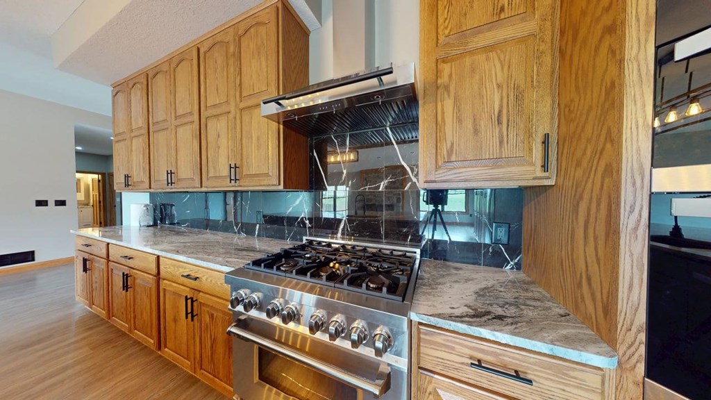 203 Crestwood Drive Property Photo 18