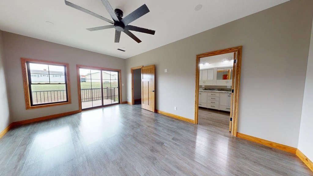 203 Crestwood Drive Property Photo 19