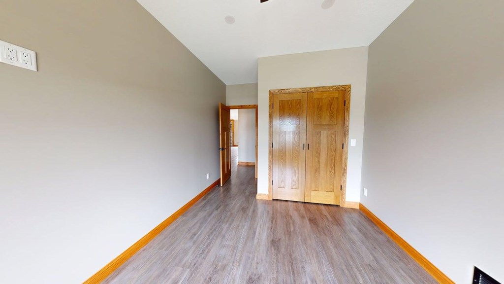 203 Crestwood Drive Property Photo 24