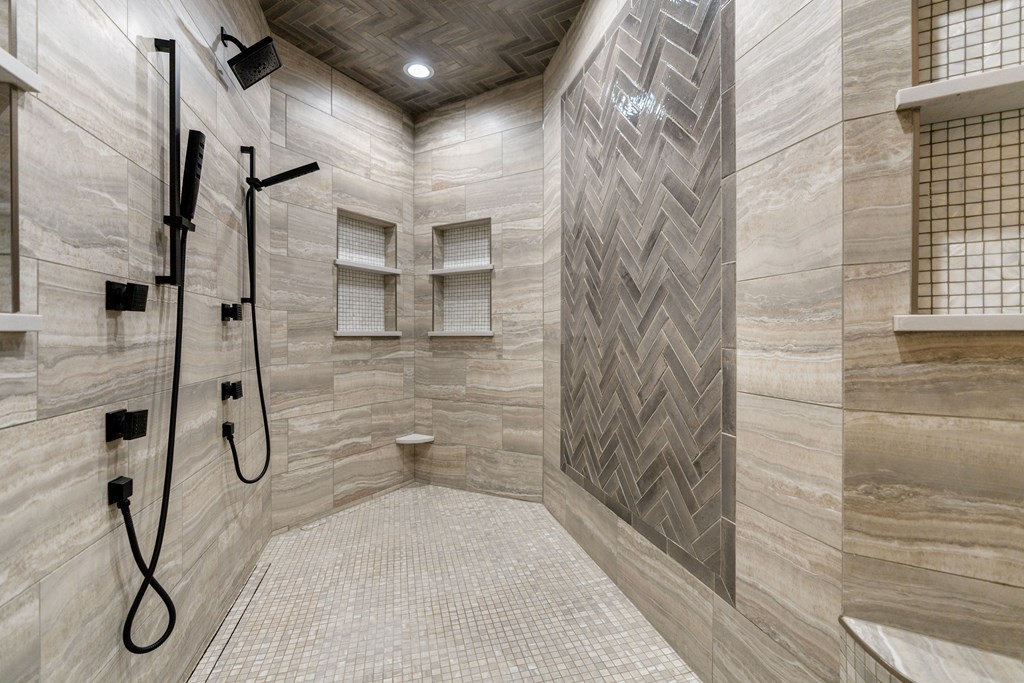 8633 Fulton Dr Nw Property Photo 25
