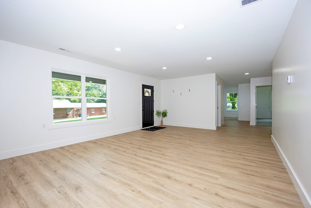 8934 State Route 19 Property Photo 7