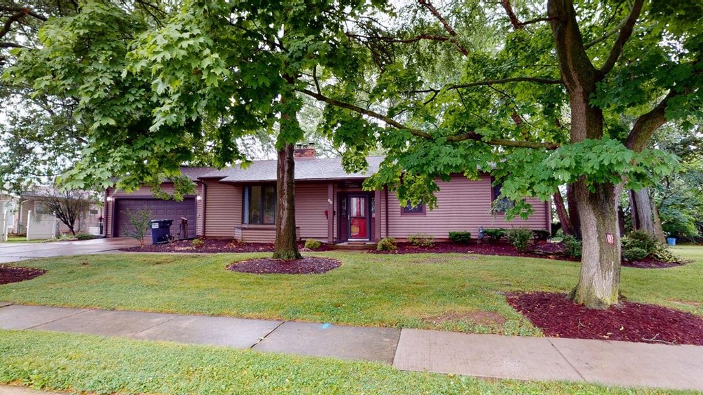 66 Hillcrest Drive Property Photo 2