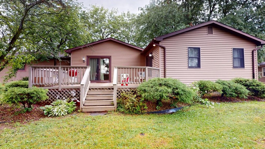 66 Hillcrest Drive Property Photo 4