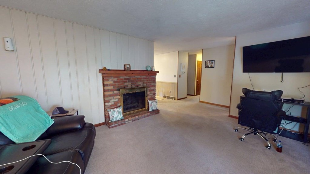 66 Hillcrest Drive Property Photo 12