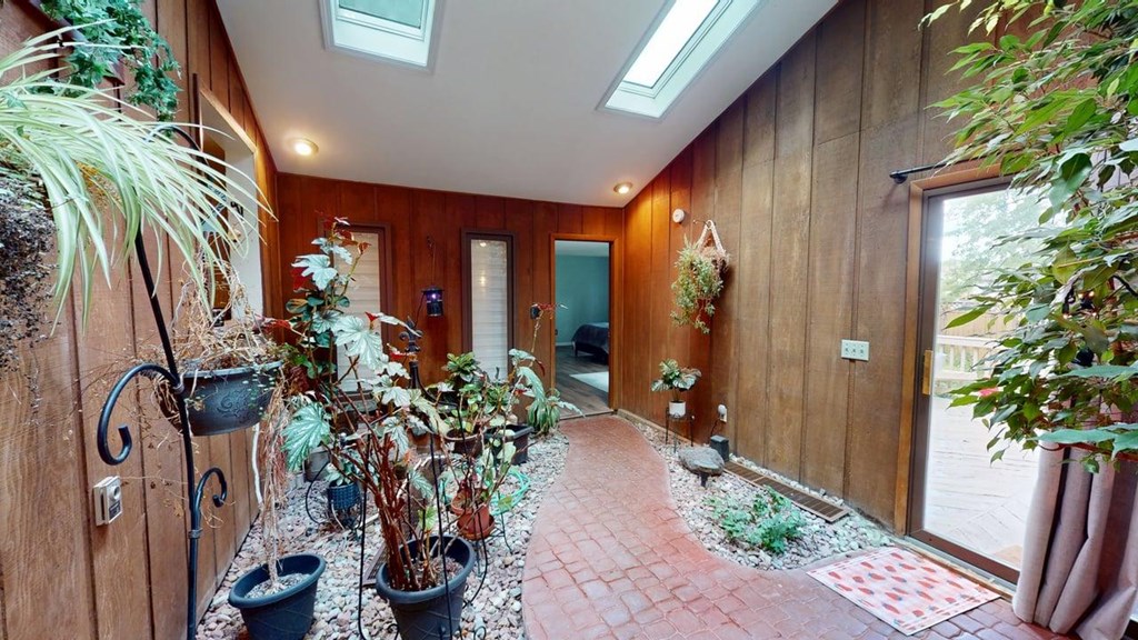 66 Hillcrest Drive Property Photo 18