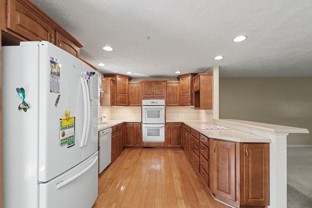 79 Redwood Road Property Photo 8