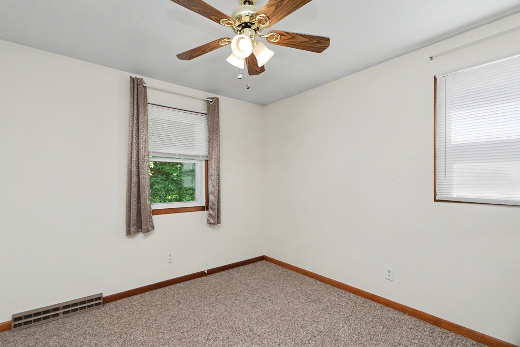 79 Redwood Road Property Photo 16