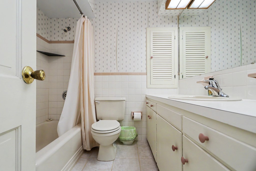 79 Redwood Road Property Photo 18
