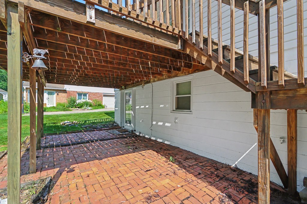 79 Redwood Road Property Photo 24