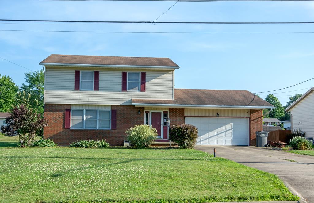 1765 Spring Village Ln Property Photo 1
