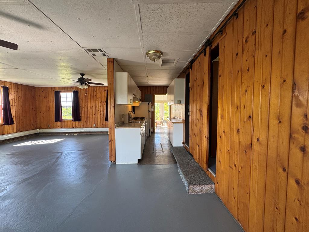 7998 State Route 309 Property Photo 11