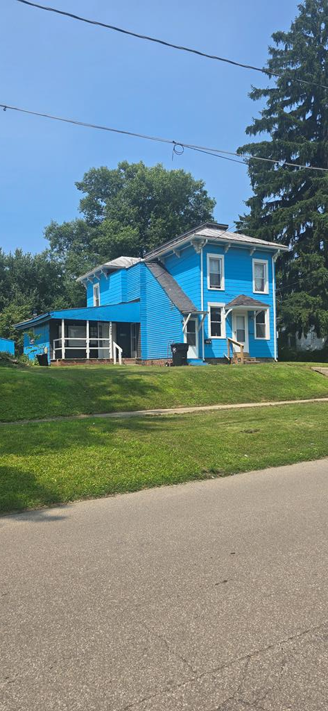 490 Grand Property Photo 1