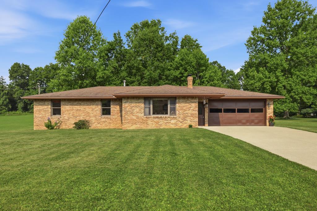 1725 Beal Road Property Photo 1