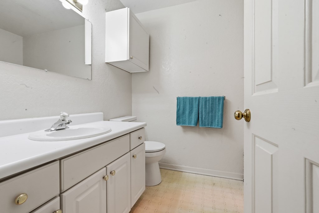 6387 Teal Bend Property Photo 9