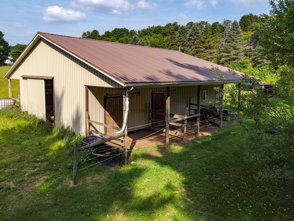 1690 South Home Rd Property Photo 6
