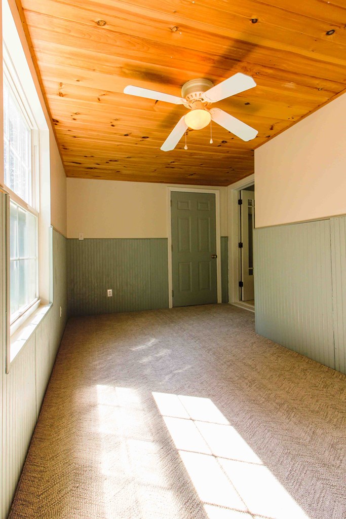 1690 South Home Rd Property Photo 20