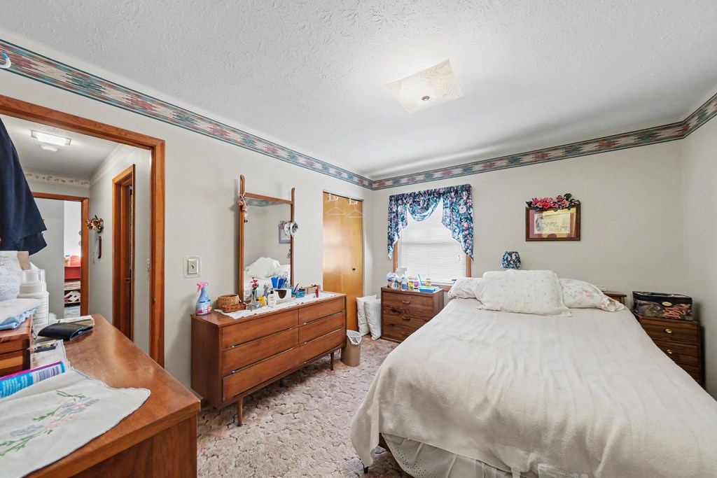 1223 Brookview Drive Property Photo 10