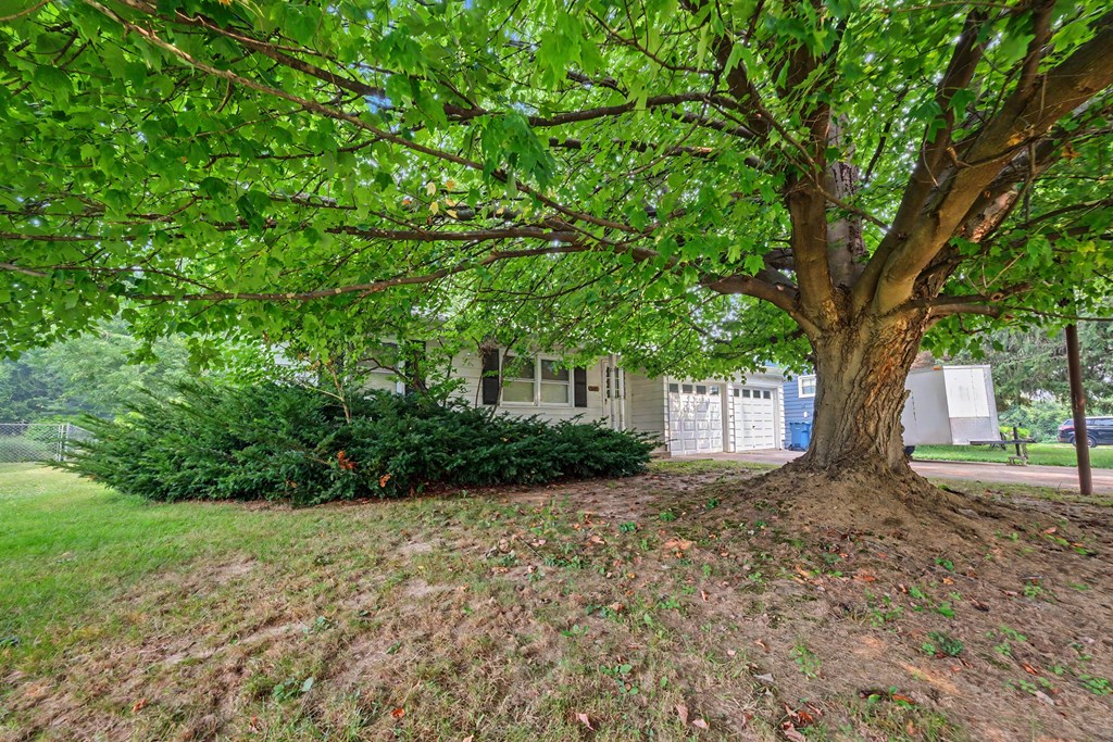 1223 Brookview Drive Property Photo 30