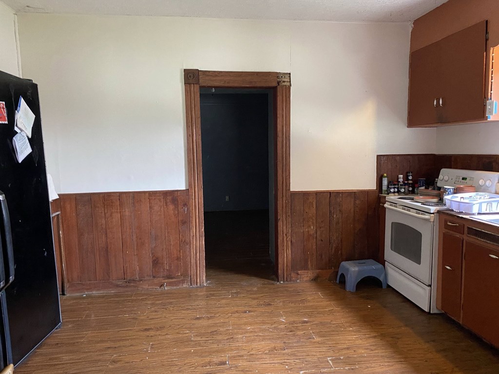 41 West St. Property Photo 11