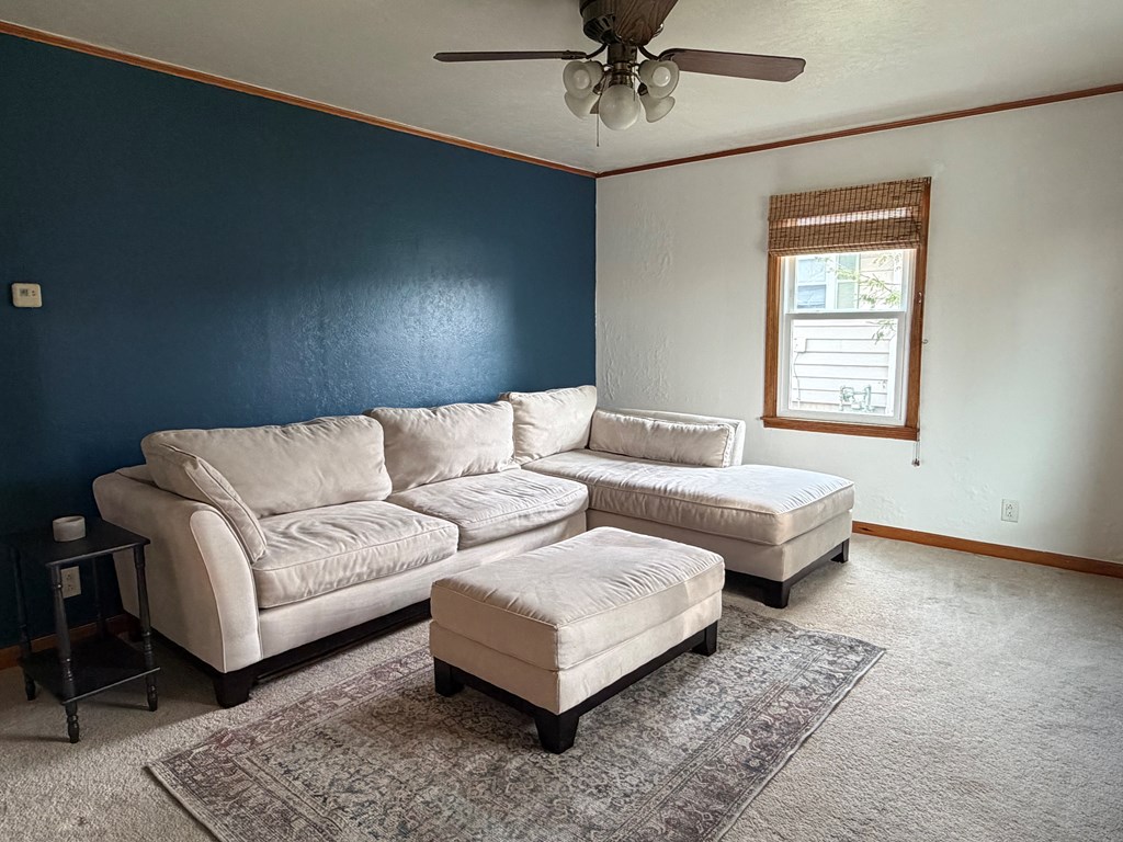 168 Wayne Ave Property Photo 8
