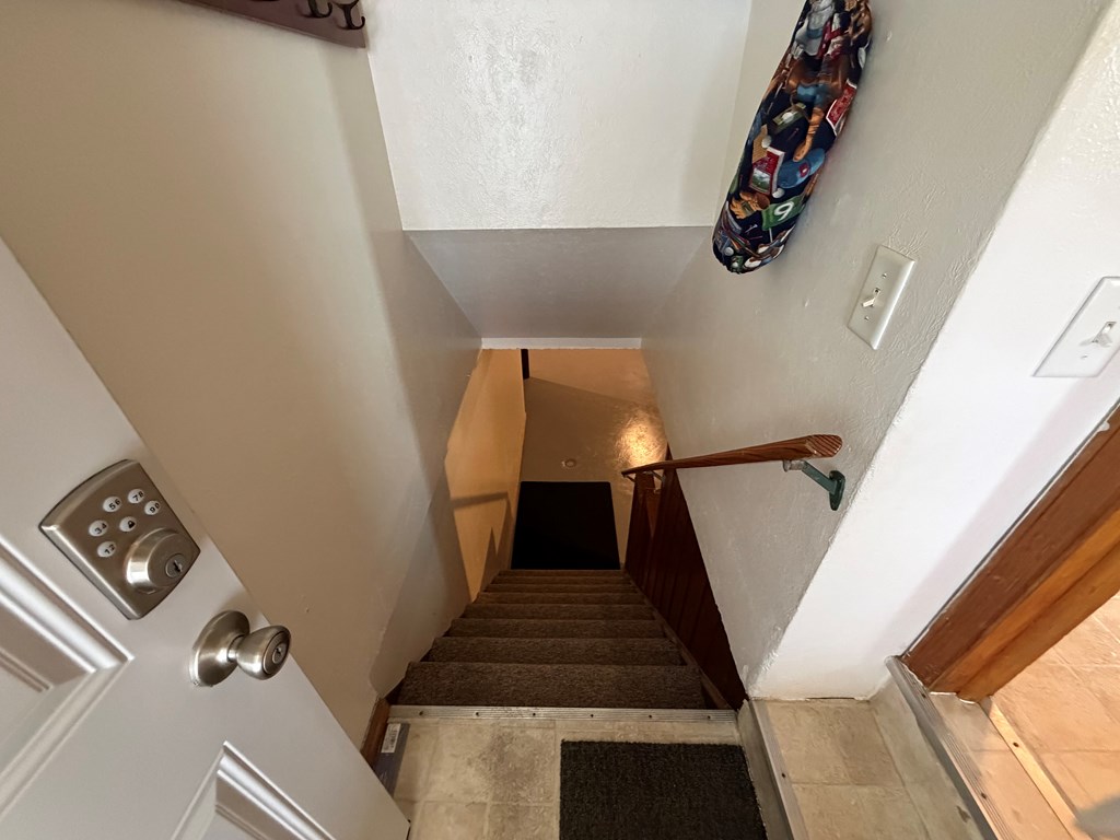 168 Wayne Ave Property Photo 16