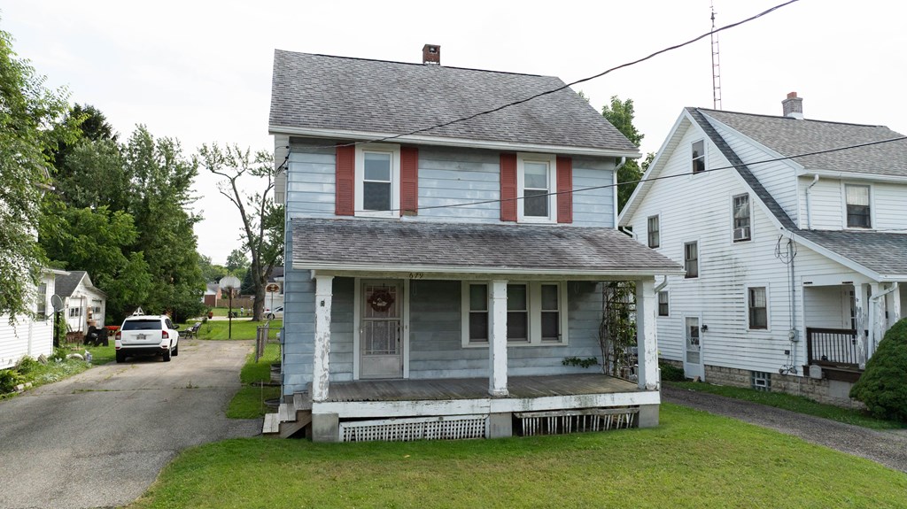 679 Arlington Ave. Property Photo 4