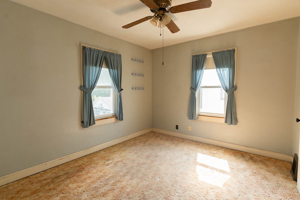679 Arlington Ave. Property Photo 23