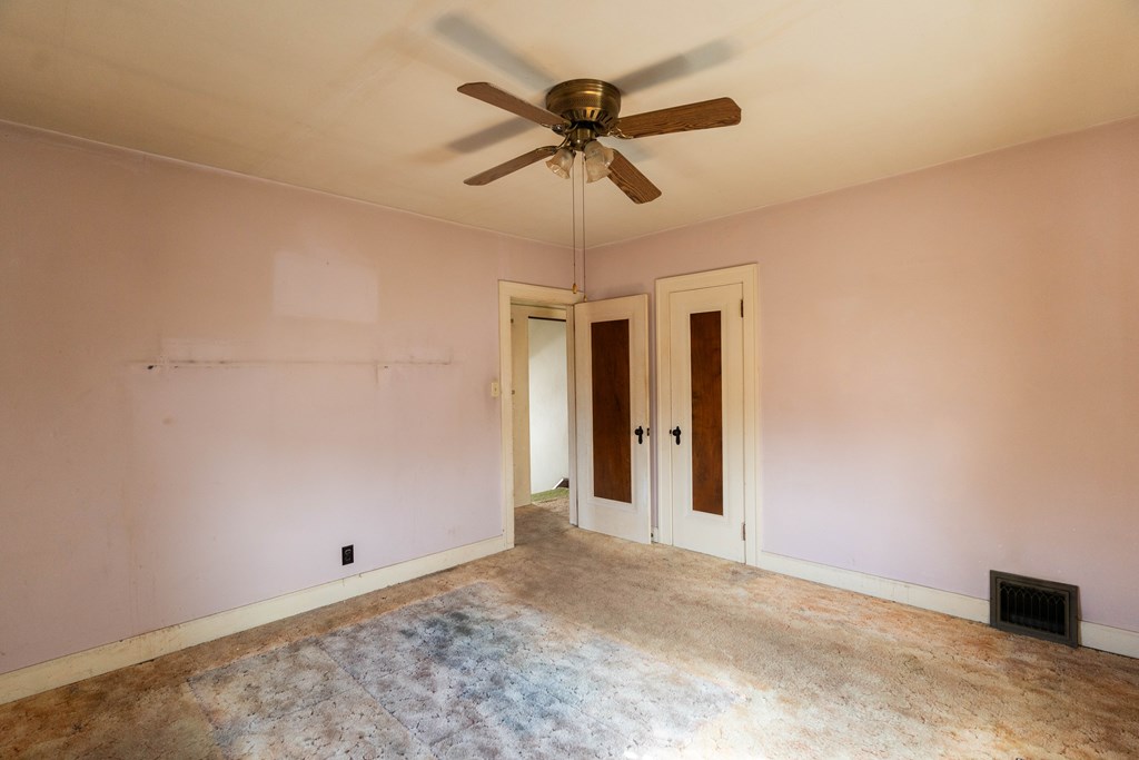 679 Arlington Ave. Property Photo 27