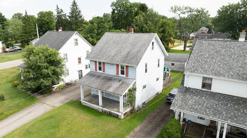 679 Arlington Ave. Property Photo 40