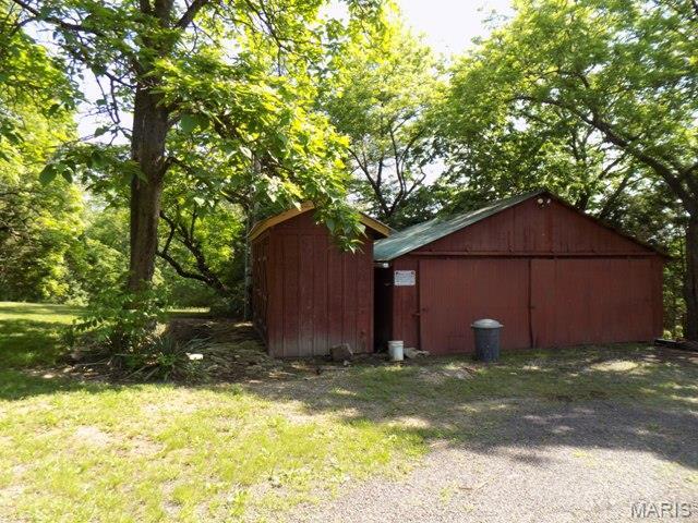 247 Foxboro Road Property Photo 11