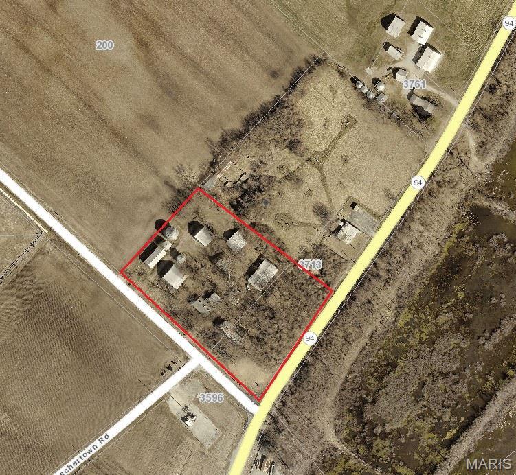 200 Highway B Property Photo 2
