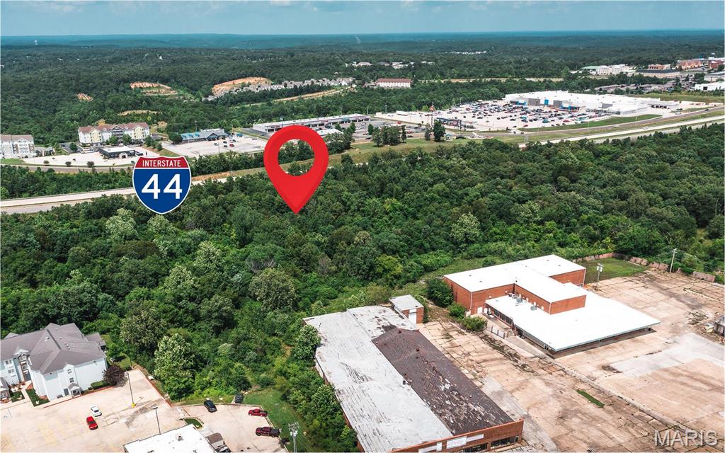 530 Old Route 66 Property Photo 5