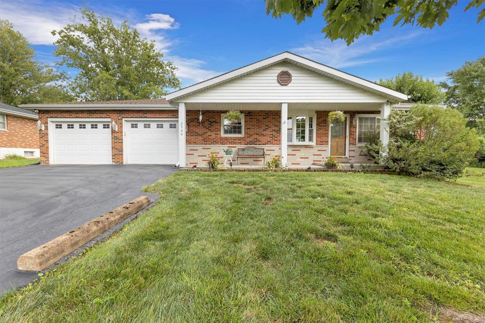 2560 Old Lemay Ferry Road Property Photo