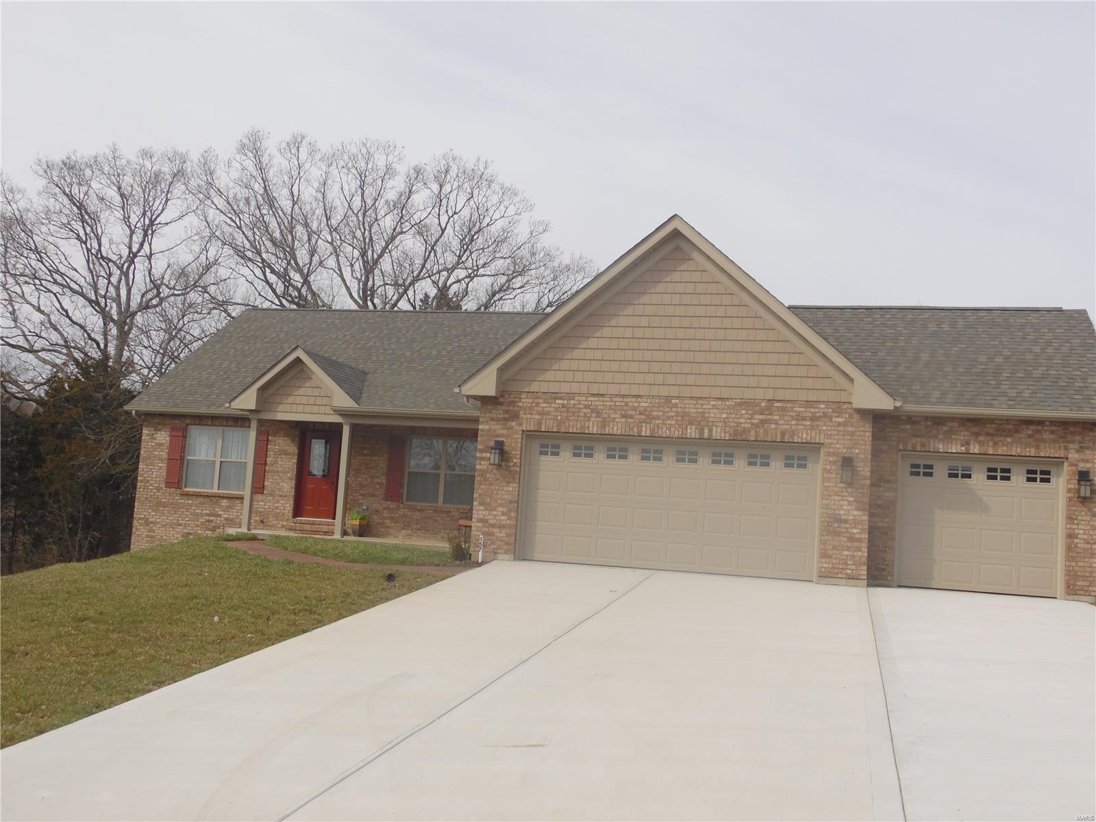 127 Rainbow Lake Drive Property Photo
