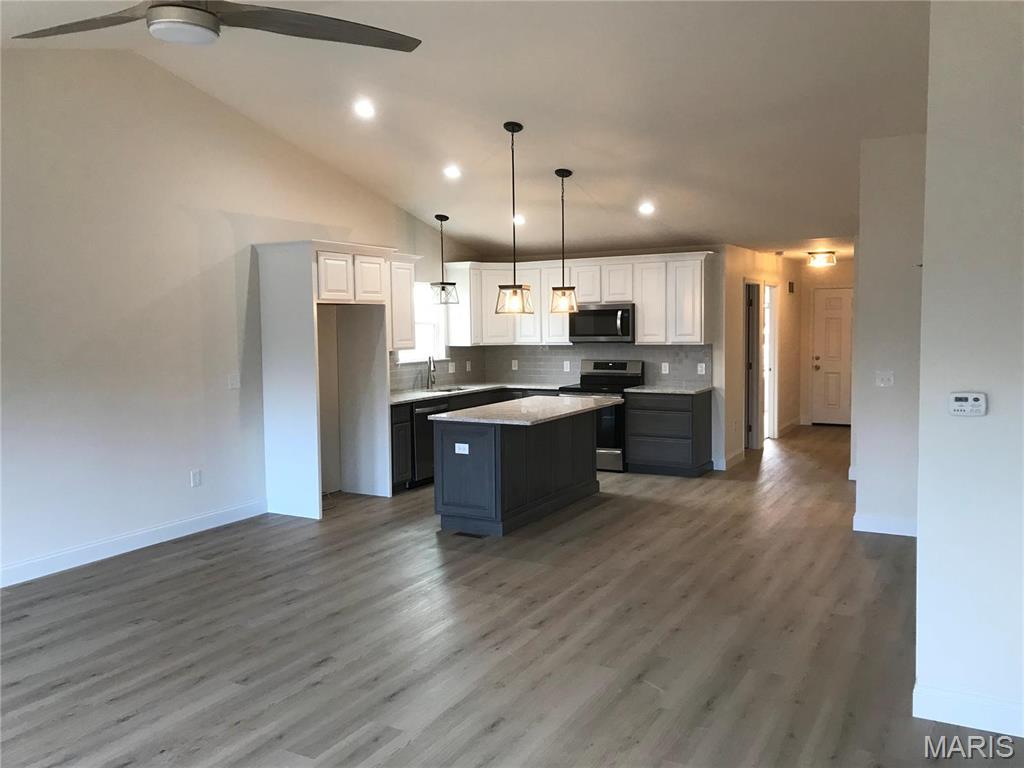 401 Harry Truman Court Property Photo 3