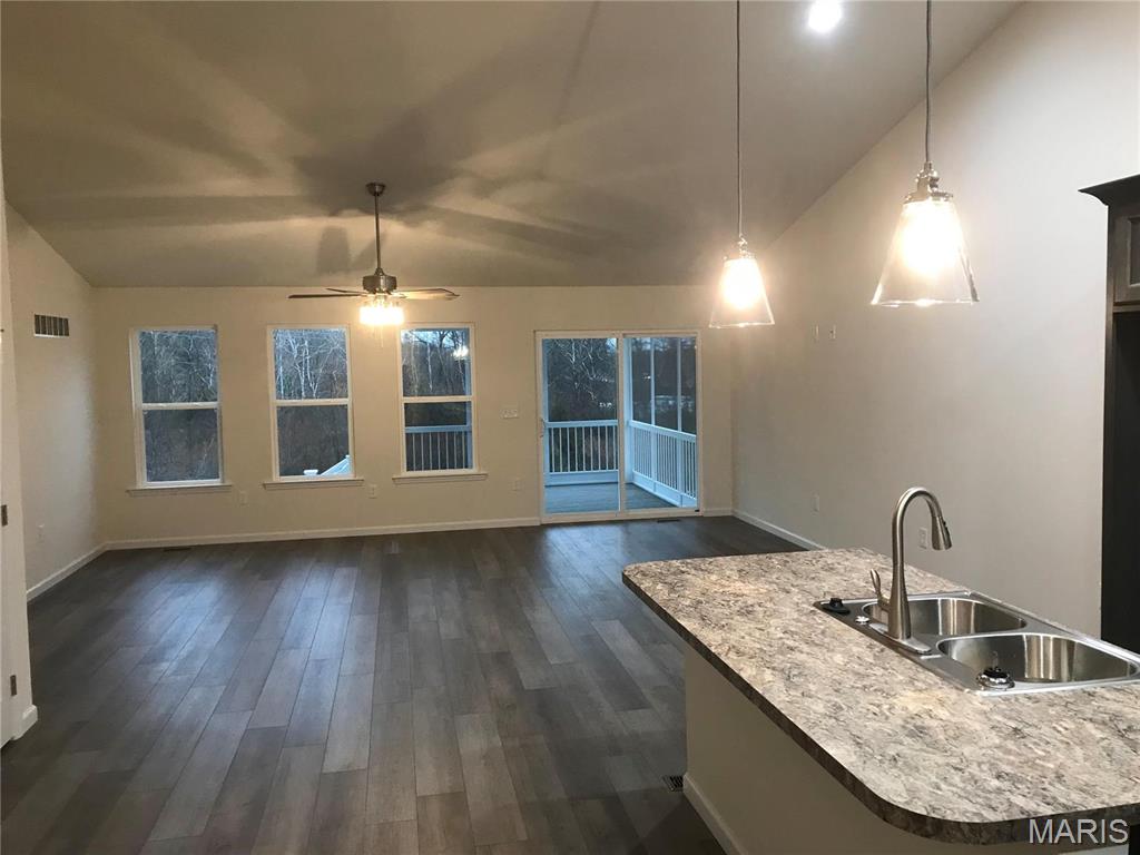 401 Harry Truman Court Property Photo 8