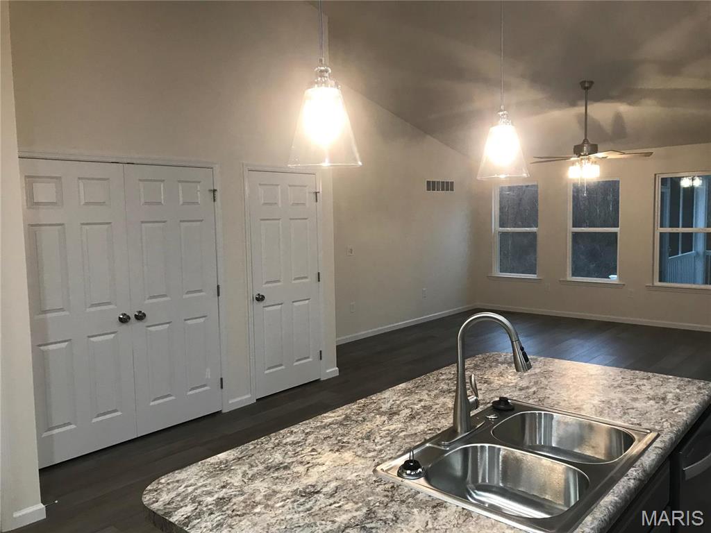 401 Harry Truman Court Property Photo 9