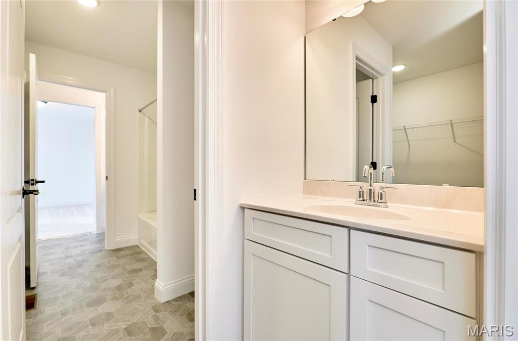 0 Spruce (majestic) Property Photo 36