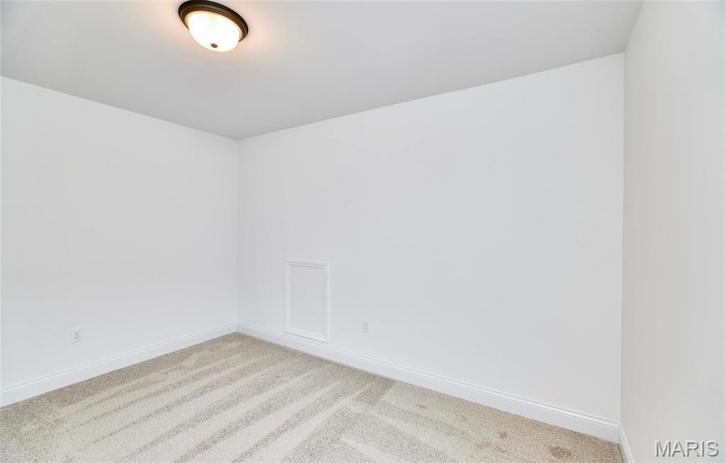 0 Spruce (majestic) Property Photo 49