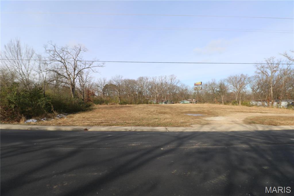 1019 E Springfield Road Property Photo 10