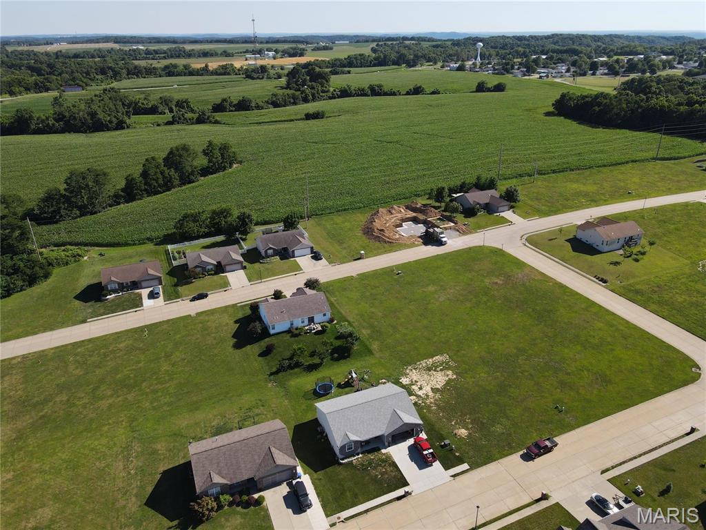 428 Bluff Meadows Drive Property Photo 4