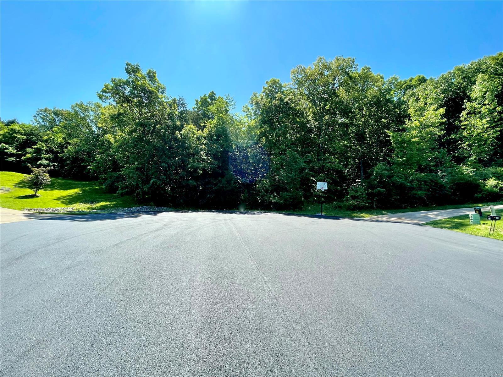 4614 Hawks Circle Property Photo 1