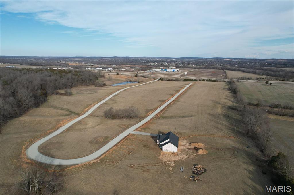 7 Cr 528 Property Photo 3