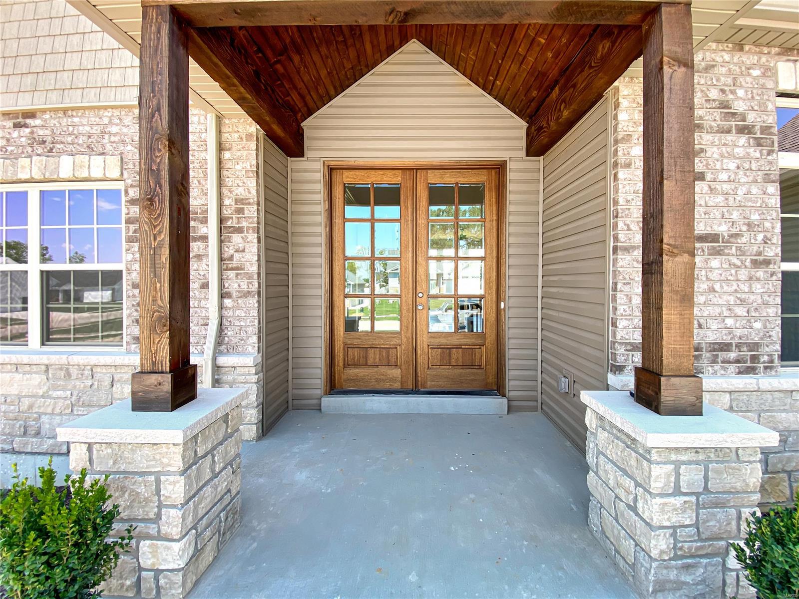 1 Craftsman Stone Canyon Property Photo 9