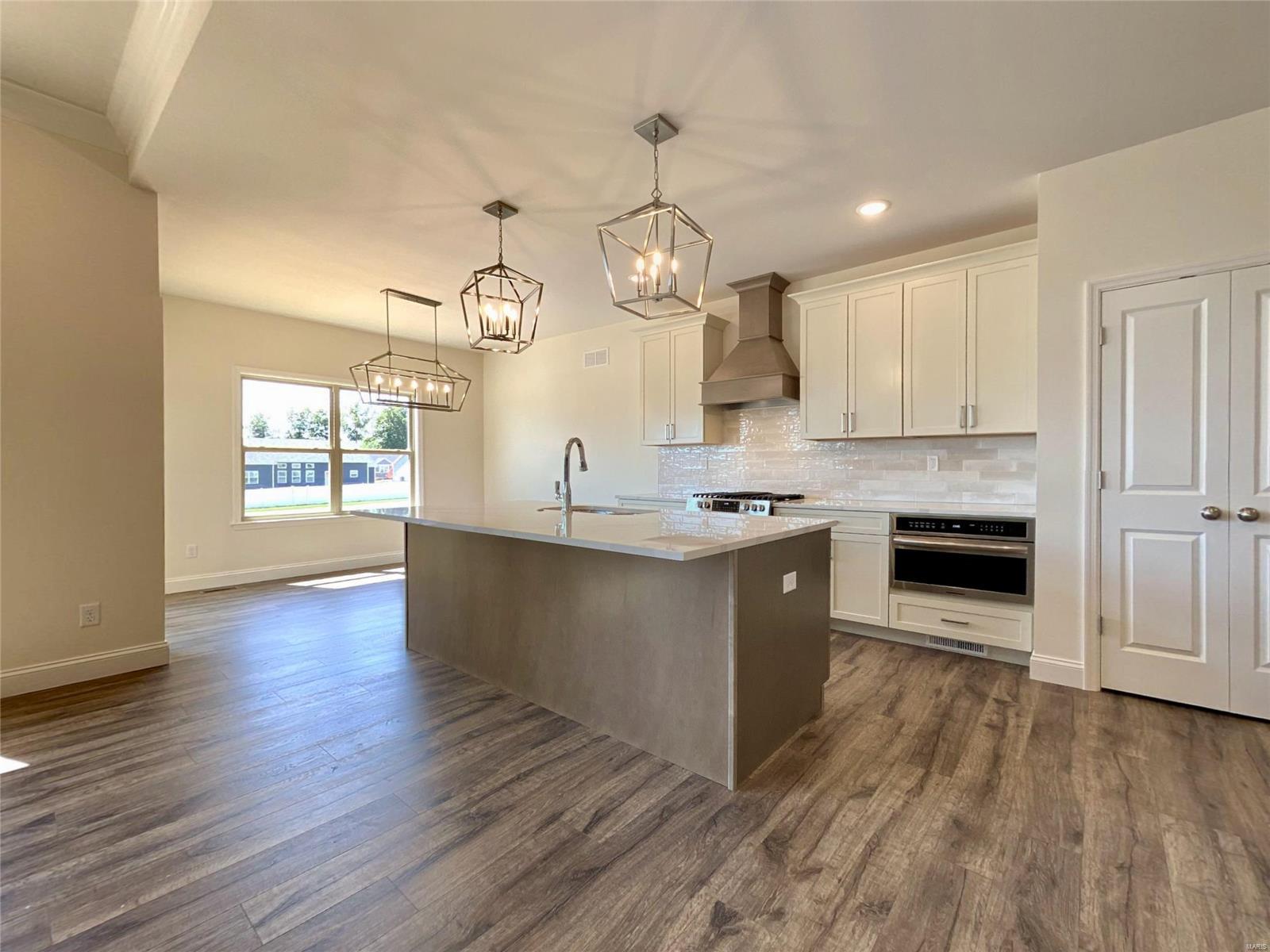 1 Craftsman Stone Canyon Property Photo 16