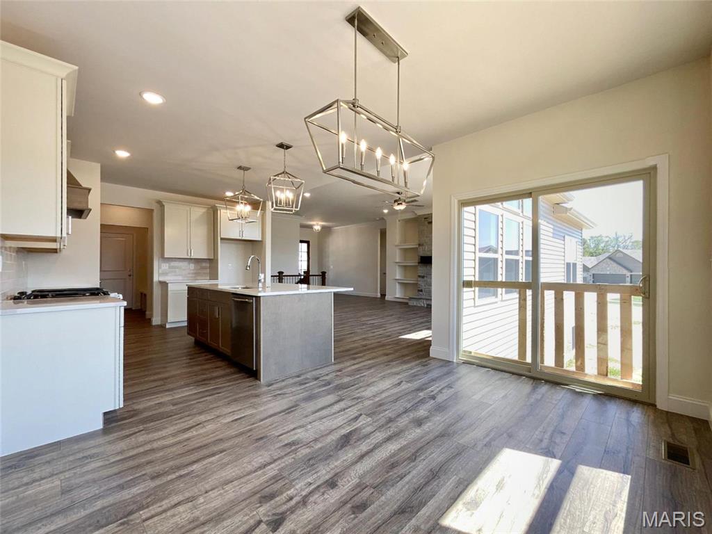 1 Craftsman Stone Canyon Property Photo 23