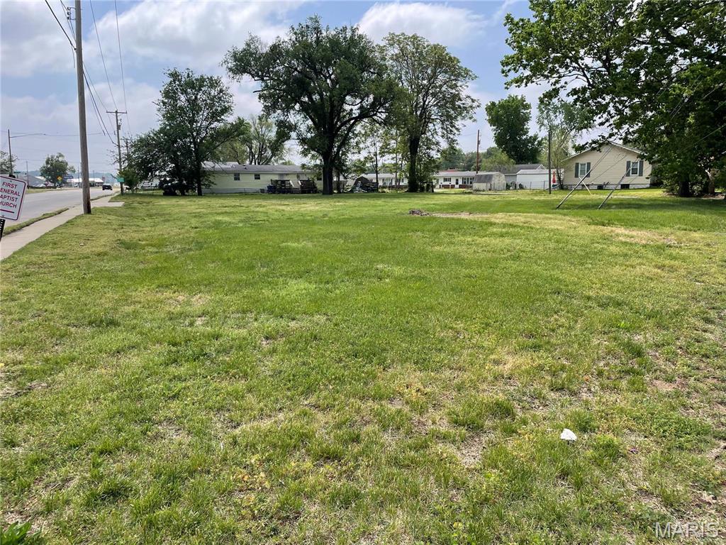 1300 E Edwardsville Road Property Photo 1