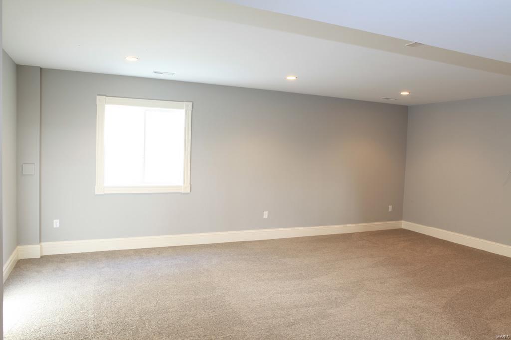 664 E Argonne Property Photo 25