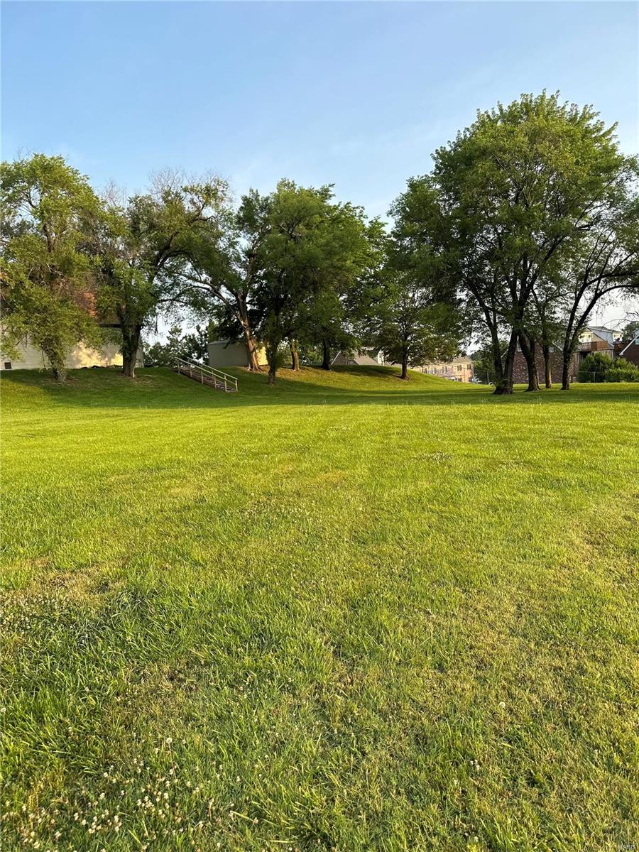 2826 Independence Street Property Photo 2