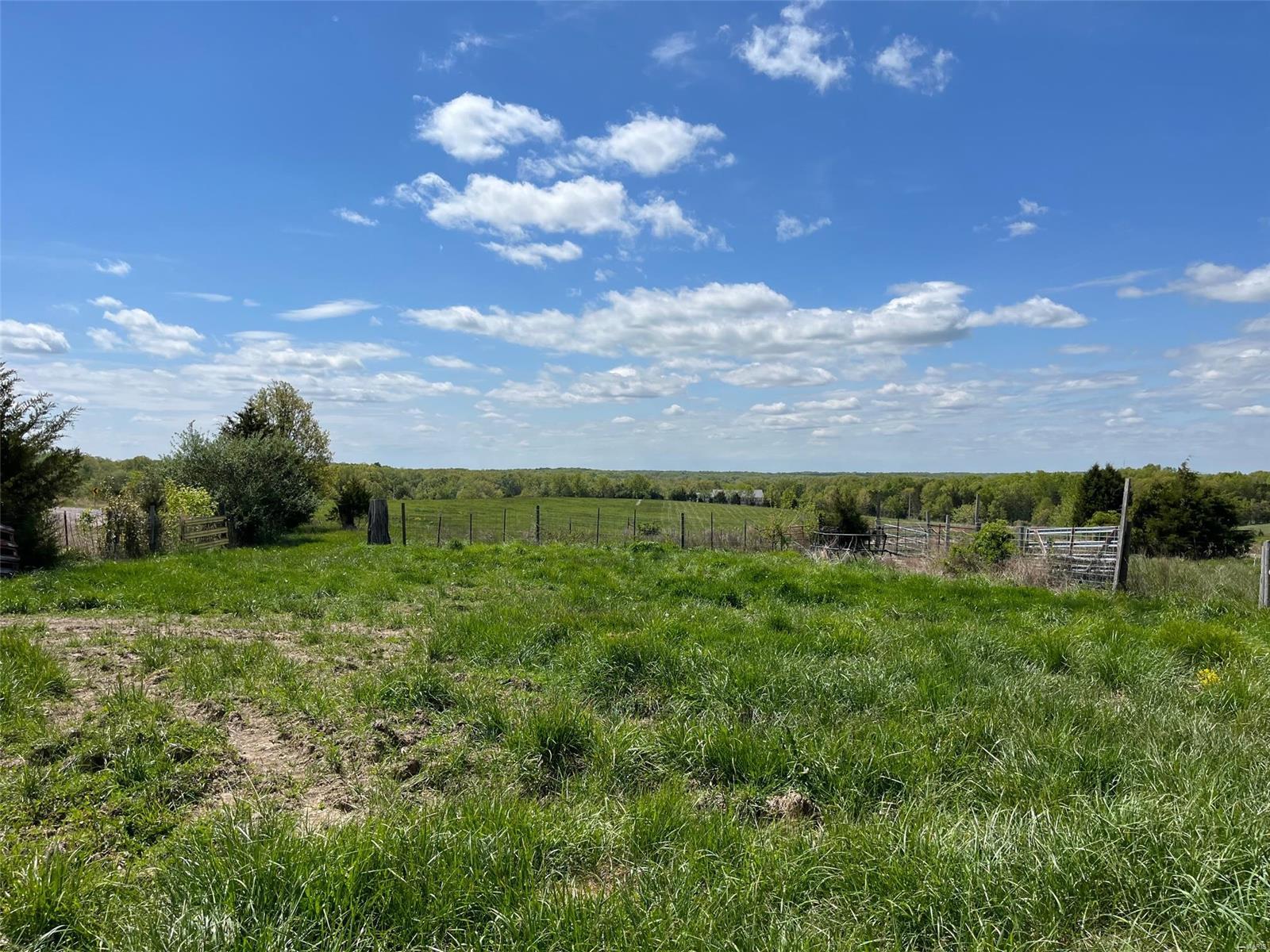 0 6+/- Acres Hwy Y Property Photo